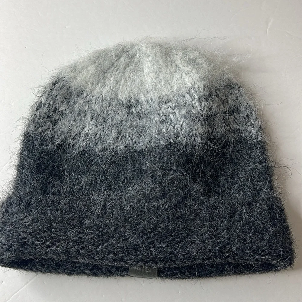 Anthropologie Wool Blend Ombre Gray to Black Beanie / Hat